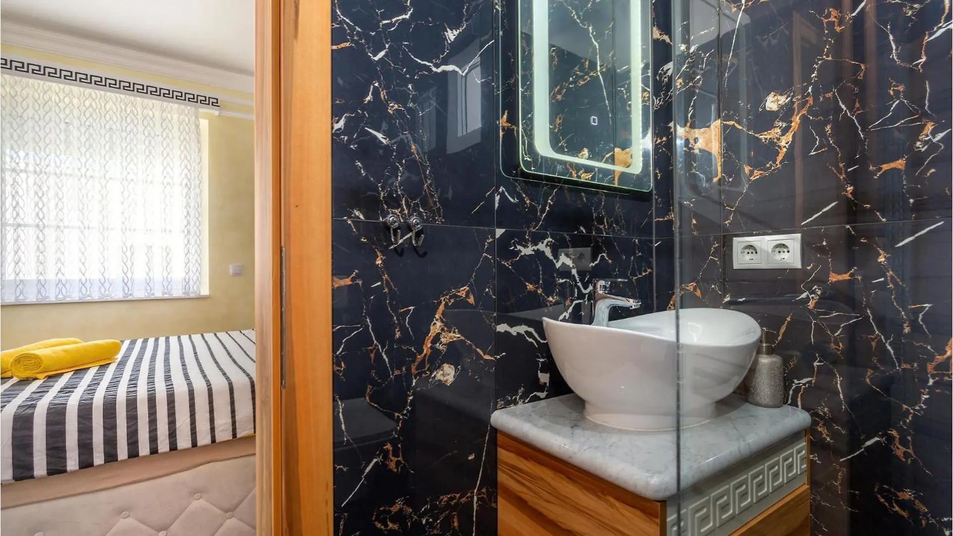 Nice Home In Crikvenica With Kitchen