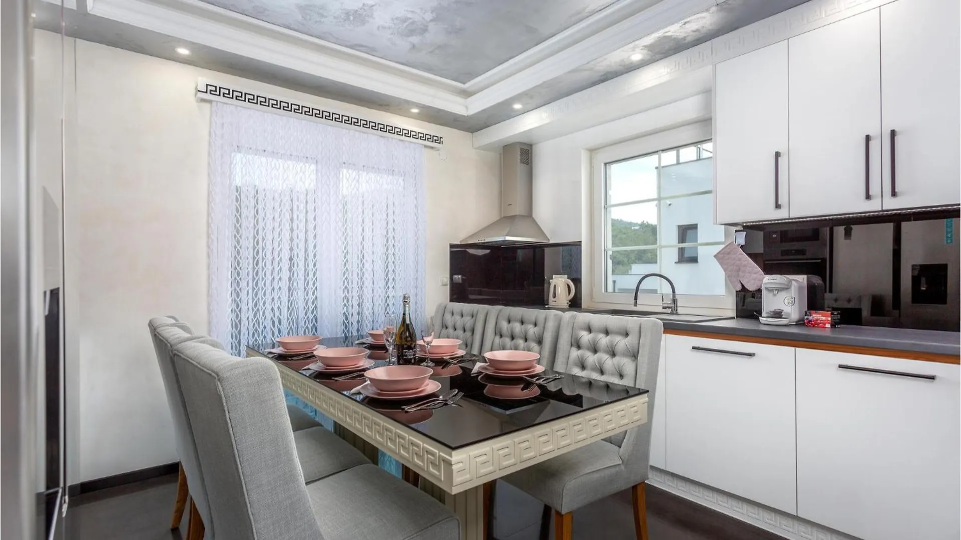 Nice Home In Crikvenica With Kitchen